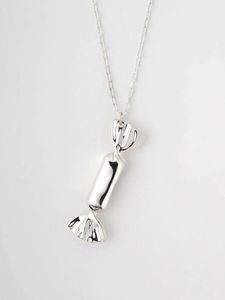 Nouveauté : Collier et Bracelet avec Pendentif Carte As Dorée, Bijoux de Casino, Poker, Cadeau pour Femmes et Hommes, Style Minimaliste de Luxe - Product Image 5