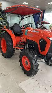 Tracteur agricole à roues 4x4 L4028 40 CV 2026 avec boîte de vitesses à engrenages, moteur diesel avancé, haute productivité - Product Image 2
