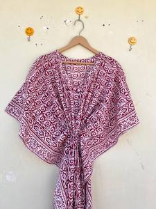 Bata Kimono de Algodón Suave con Estampado de Dibujos Animados para Mujer, Camisón de Verano Hecho a Mano ODM con Cuello en V y Cintura Elástica de Longitud Completa - Product Image 3