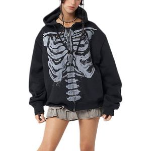 Sudadera con capucha negra con cremallera completa, estampado gráfico personalizado de invierno, estilo Y2K vintage con estampado de huesos de esqueleto, oversize unisex, estilo streetwear - Product Image 4