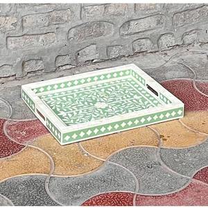 Plateau de service artisanal indien en résine florale et bois incrusté pour la décoration de cuisine et la maison – Plateaux décoratifs faits à la main en promotion - Product Image 3