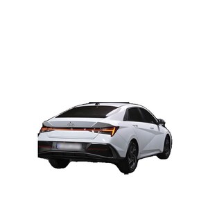 Hyundai Avante 1.6 2024/5 con 8,606 km, Volante a la Izquierda, Asientos de Cuero, Cámara Trasera - Product Image 1