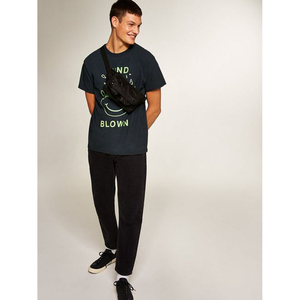 T-shirt à manches courtes pour homme avec impression lumineuse Mind Blown, col rond, jersey décontracté en coton, design de logo sur le devant - Product Image 3
