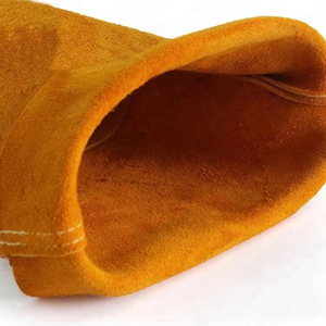 Custom logo Welding gloves Anti slip Gloves Printed Welder Welding Gloves <b>Kitchen</b> Wholesale Rate OEM Custom Welding Gloves - Product Image 5