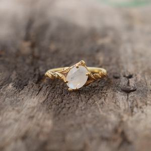 Anillo de Hoja de Piedra Lunar Inspirado en la Naturaleza, Plata de Ley 925, Chapado en Oro de 14K, Piedra Lunar Arcoíris, Regalo de San Valentín, Anillo de Oro - Product Image 2