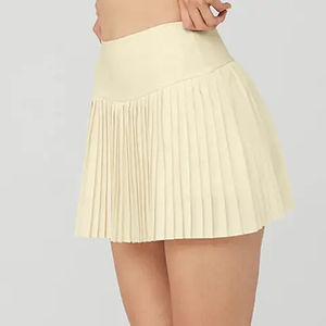 Venta al por mayor: Nuevos petos de fútbol de diseño personalizado, estilo casual, con decoración de lentejuelas, para la temporada de otoño, cintura natural, hechos en Pakistán. - Product Image 2