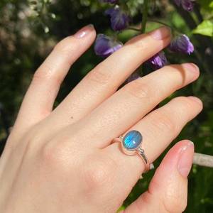 Natural Labradorite Crystal Ring 925 Sterling Silver Handmade Oval Cut Stackable Thin Band Hippie Jewelry <b>Gift</b> - Product Image 5