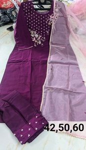 Salwar Kameez traditionnel en coton pour femmes, bleu, broderie florale, coupe régulière, longueur au sol, tenue décontractée, style Inde Pakistan - Product Image 4