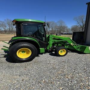 ซื้อรถแทรกเตอร์ John Deere 4066R พลังขับเคลื่อน 4x4 ที่ยอดเยี่ยม พร้อมระบบส่งกำลังที่ราบรื่น ชุดเกียร์ปั๊มล้อ 2WD สำหรับการเกษตร - Product Image 6