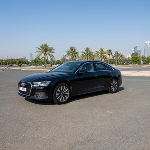 Grandes Économies Audi A6 Berline de Luxe Construction de Haute Qualité Performances Fiables Intérieur Spacieux et Conduite Fluide - Product Image 5
