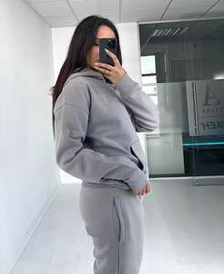 Conjunto Deportivo de Dos Piezas de Alta Calidad Personalizado, Chándal de Felpa para Mujer, Ropa Deportiva de Punto para Mujer - Product Image 2