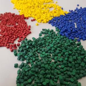 PP/LLDPE/LDPE/HDPE vierge/granules de résine + mélange maître de couleur bleu/vert/rouge/jaune/orange + mélange maître de remplissage CaCO3 pour film PE - Product Image 1