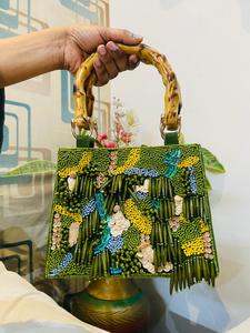 Bolso de Mano Artesanal TIMELESS CRAFT TS-605 con Cuentas, Asa de Bambú, Color Verde Mixto, Forma Personalizada, Bolso de Moda Bordado - Product Image 6