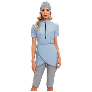 Tenue de bain pour femme style conservateur avec tunique de sport aquatique à manches longues, pantalon de bain slim et couvre-tête assorti - Product Image 6