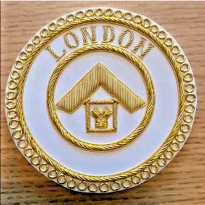 Badge de tablier maçonnique de luxe fait main, brodé au fil de bullion, style London Grand Rank, pour tenue de cérémonie, avec effet 3D en relief - Product Image 1