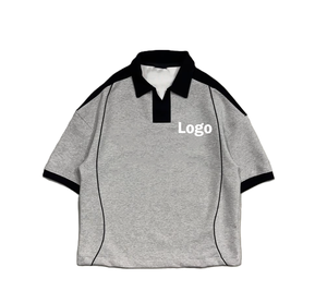 Camiseta de Manga Corta para Hombre, Color Borgoña, con Logotipo Personalizado, Cuello en Contraste, Estilo Racing, Informal, 100% Algodón Tejido - Product Image 3