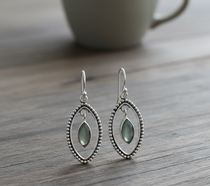 Pendientes Colgantes Marquise Hechos a Mano de Plata de Ley 925 con Labradorita Natural, Marco de Cuentas, Joyería Boho, Regalo para Mujer, Hermana - Product Image 4