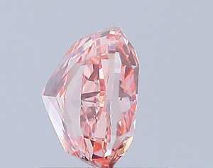 เพชรแฟนซีสีชมพูทรงคุชชั่น 2.01 กะรัต ผลิตในห้องปฏิบัติการ ด้วยวิธี HPHT CVD สำหรับทำเครื่องประดับ เช่น แหวน ต่างหู จี้ - Product Image 3