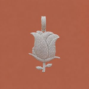 Pendentif de forme florale en moissanite de style hip-hop, serti de diamants, de qualité supérieure et élégant - Product Image 1