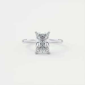 Anillo de compromiso de lujo con corte radiante y halo oculto, con diamante cultivado en laboratorio de 2.80 quilates en oro blanco de 14k con engaste tipo catedral. - Product Image 4