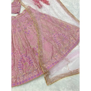 Hermoso trabajo de bordado de varios hilos Lehenga Choli para ropa de fiesta india y pakistaní - Product Image 4