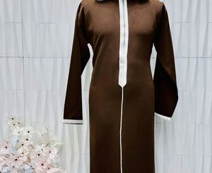 Vente flash : Kandora arabe traditionnelle avec tissu respirant de qualité supérieure, manches longues, vêtements islamiques pour la prière, occasions Ramadan et Eid - Product Image 3