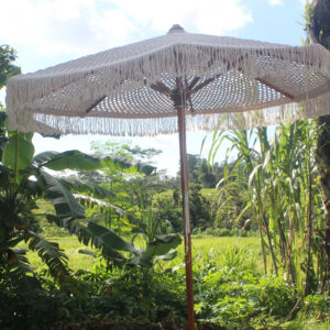 Sombrilla de Jardín Bali de Macramé Tradicional, de Algodón, Madera y Concreto, Ecológica para Exteriores - Product Image 6