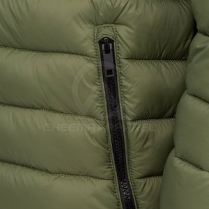 Chaqueta de Invierno Acolchada para Hombre al Mejor Precio, con Material Ligero y Cálido, Ideal para Uso Diario y Estilo Urbano Cómodo - Product Image 4