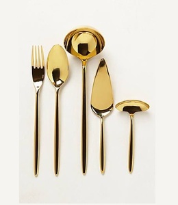 Ensemble de cuillères en métal finition or miroir au design moderne pour mariage et réceptions, ensemble de cuillères à dessert motif feuille et branche - Product Image 1