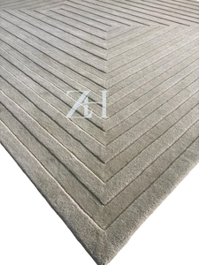 Alfombra Moderna de Lana Geométrica, Color Beige Neutro, Hecha a Mano con Lana de Nueva Zelanda - Product Image 3