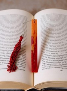 Marque-pages en résine faits à la main, stylo personnalisé, design Art Déco scintillant, forme décorative, cadeau pour étudiant, professeur, Diwali - Product Image 4