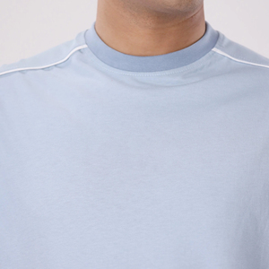 T-shirt oversize à empiècements contrastants pour homme, coupe droite, épaules tombantes, en coton, style streetwear, vente en gros, fabricant de logos personnalisés - Product Image 3