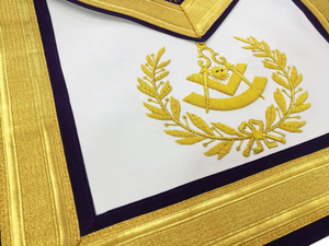 Tablier de maître de la franc-maçonnerie bleu - Broderie or et violet, tissus de qualité supérieure et accessoires de qualité. - Product Image 6