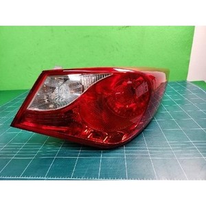 Luz Trasera Derecha Usada para Sonata VI (YF) 2009-2012 en Excelente Estado OE 924023S010 - Product Image 1