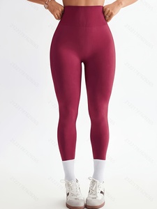 Leggings Deportivos de Yoga de Cintura Alta para Gimnasio, Leggings de Yoga Sin Costuras Personalizados para Mujer, Leggings Deportivos de Pilates con Efecto Push-Up - Product Image 1