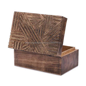 Élégance Boîte à bijoux en bois sculptée à la main Organisateur de stockage de souvenirs pour femmes disponible en plusieurs tailles - Product Image 5