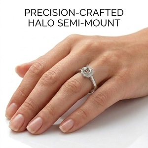   Anillo Moderno de Oro Blanco de 18k con Halo Redondo y Engaste de Diamantes Naturales, Estilo Formal - Product Image 4
