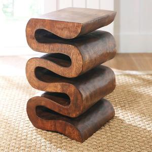 Taburete de Aluminio de Alta Calidad en Venta, Muebles de Primera Calidad, Taburete Metálico con Acabado Dorado, Otomanas de Latón - Product Image 1