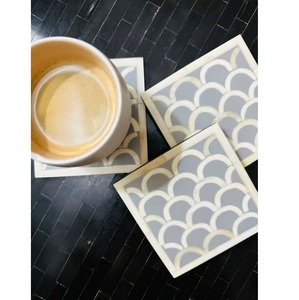 Sous-verres en os incrustés de haute qualité, faits à la main, ensemble de sous-verres décoratifs pour table - Product Image 4