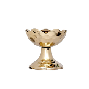 Lampe à huile traditionnelle en laiton en forme de fleur Payali Diya pour la décoration de la maison, du temple, la fête de Diwali et l'Aarti - Product Image 3