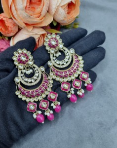 Boucles d'oreilles Chandbali Meenakari de créateur, plaquées or antique, avec pierres et perles, pour femmes, collection pour mariage, réception et soirée - Product Image 6