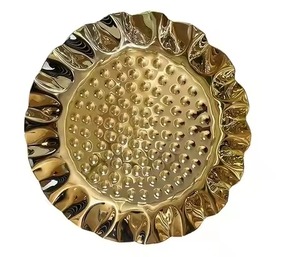 Assiette de présentation décorative en laiton, base de vaisselle de luxe pour réceptions de mariage, fêtes en plein air, restaurants et hôtels - Product Image 3