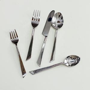 Juego de cubertería con mango de diseño redondo personalizado, juego de cubiertos de metal decorativo de diseño único, excelente precio barato - Product Image 3