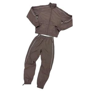 Survêtement coupe-vent à fermeture éclair complète personnalisé pour hommes, ensemble respirant et léger à capuche en nylon tissé avec coupe-vent 2026 - Product Image 4