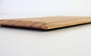 Plateau de service en bois de frêne, style plateau, rebord surélevé, poignée fine, grain naturel, HORECA, OEM, personnalisé, Vietnam - Product Image 4