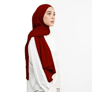 Wholesale Stretchy Breathable Cotton Jersey <b>Scarf</b> for Muslim Women Four-Way Stretch Turkish Style Custom OEM Fashion <b>Scarves</b> - Product Image 5