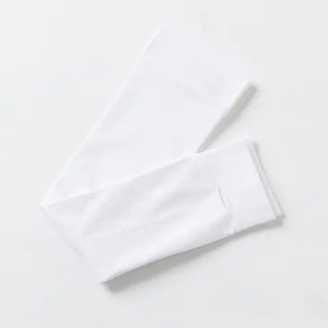 Manchon de compression sportif OEM personnalisé, couleur noire unie, respirant, protection UV, rafraîchissant, en soie glacée, pour femmes et hommes, vente en gros - Product Image 2