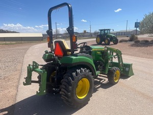 Tractor Compacto de Servicio Pesado 2025 2032R Z160974 de Alto Rendimiento, Suministro al por Mayor - Product Image 6