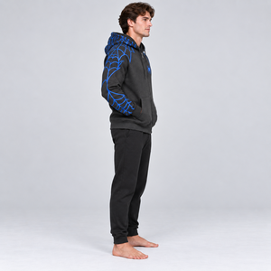 Sudadera con capucha de hombre con diseño de araña, hecha con material premium, diseño gráfico único, ajuste cómodo y construcción duradera. - Product Image 6