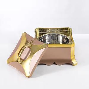 Cacerola metálica con revestimiento de ABS que se calienta rápidamente en el horno, ahorrando tiempo y energía mientras preparas la cena. - Product Image 4